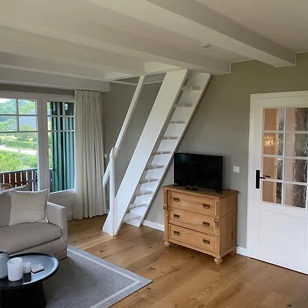 Nr 10 Og Spitzboden Apartamento